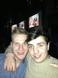 Aaron Hoare (@aaronhoare)