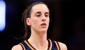 Caitlin Clark big hint dropped as rival basketball league attempts to lure  WNBA star away