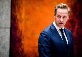 Hugo mattheüs de jonge (geboren op 26 september 1977 in bruinisse) is de minister van volksgezondheid, welzijn en sport. Minister De Jonge Draagt Deel Taken Over Het Parool