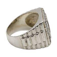 Beli produk cincin perak pria berkualitas dengan harga murah dari berbagai pelapak di indonesia. Cincin Lelaki Perak Mycraftshoppe Global Reach Local Identity