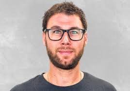 Diana Monreal's Instagram, Twitter & Facebook