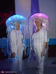 Homemade Jellyfish Costumes Clever Jellyfish Costume Diy Halloween Costumes Homemade Costumes