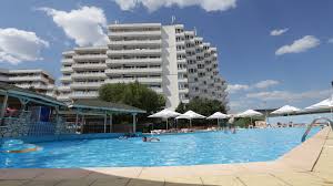 0 ratings0% found this document useful (0 votes). Hotel Mamaia Hotel Savoy Mamaia Cel Mai Aproape De Mare