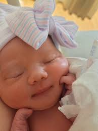 Hello, My names Angel. I am the very proud mummy to my beautiful daughter  Brooklyn, she was born with a Symbrachydactyly hand difference, which is a  underdevelopment of the hand. Also born