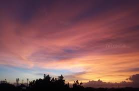 Pelangi merupakan sebuah fenomena alam yang menampilkan bias warna yang sangat indah. Ini Fenomena Yang Terjadi Di Balik Warna Langit Indah Saat Senja Hitekno Com