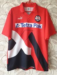 18,90 € 18,90 € kostenlose lieferung bei ihrer ersten bestellung mit versand durch amazon. Eintracht Frankfurt Home Football Shirt 1993 1994 Sponsored By Tetra Pak
