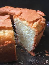 I Have The Urge To Start This Post By Saying Hey Y All I Know So Cliche But It S Truly How Most Of Southern Pound Cake Pound Cake Recipes Butter Pound