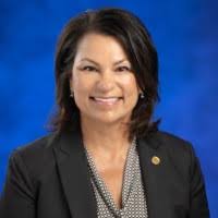 100+ "Suzanne L" profiles