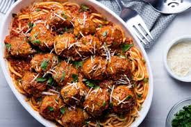 Voici toutes les meilleures idées de plats de pâtes faciles, des spaghetti bolognaise aux bons vieux macaroni au fromage. 1001 Recettes Pour Trouver Votre Idee Repas Entre Amis Preferee