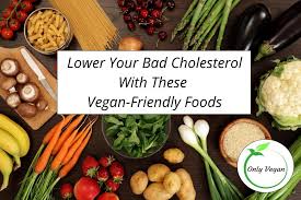 Cinnamon porridge with banana & berries. How Vegans Can Lower Bad Cholesterol Healthy Living Onlyvegan