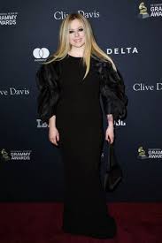 Mod sun is an american recording artist, author, painter and poet. Mod Sun Flames Feat Avril Lavigne Official Audio è‰¾è–‡å„¿ æ‹‰ç»´å°¼video æ½®æµç²‰ä¸ä¿±ä¹éƒ¨