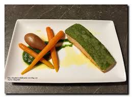 Recette N 574 Pour Deux Personnes 2 Pommes De Terre 6 Carottes 2 Paves De Saumon Sans La Peau 40 G De Beurre Croute D En 2020 Saumon En Croute Saumon Pave De Saumon
