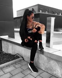 Balenciaga Speed Runner Balenciaga Sneaker Outfits Women Fashion Outfits Sporty Outfits