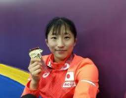 東京2020オリンピックのレスリング女子代表６人は以下の通りです。 須崎 優衣、向田 真優、川井 梨紗子、川井 友香子、土性 沙羅、皆川 博恵 。 é ˆå´Ž å„ªè¡£ ã™ã•ã ã‚†ã„ é¸æ‰‹ æ¾æˆ¸å¸‚