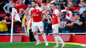 With a 53 inches long belt, you can adjust it around your waist. Threatened With A Knife Threw Bricks And Demanded To Give The Clock What Is Known About The Attack On The Players Of London Arsenal Teller Report