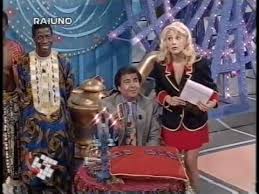 L'eliminazione è arrivata nella puntata del 12 febbraio e ha visto la conduttrice tradita dai suoi più stretti amici nel programma di canale 5. Silvio Rossetti Ancora Con Maria Teresa Ruta Youtube