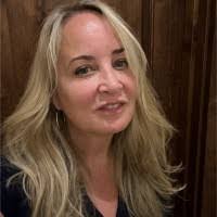 Danielle Andrus's Instagram, Twitter & Facebook