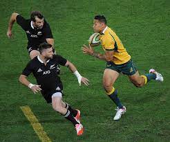 Australia S Israel Folau Takes The Game To New Zealand Rugby Team Super Rugby Rugby Union