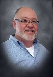 Loretta Windsor's Instagram, Twitter & Facebook