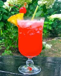 A Drink Recipe From Paradise For Your Next Staycation The Singapore Sling Recipe Summer Drink Recipes Singapore Sling Yummy Drinks
