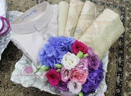 Warna merah misalnya memang sinonim dengan agresif dan lasak. Dulang Hantaran What A Lovely Wedding By Fathinz