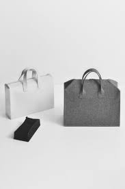 Hand Bag Burel Factory By Daniel Vieira Design Via Behance Burel Is A Fabric Of Excepcional Qualities Made In Serra Da Estre Torby Torebka Rzeczy W Torebce