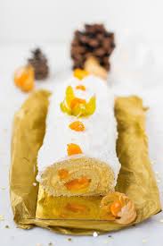 Buche Roulee Exotique Coco Mangue Rapide Et Facile Un Flo De Bonnes Choses Mangue Recette Coco Gateau Mangue