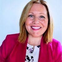 Kate Conn's Instagram, Twitter & Facebook