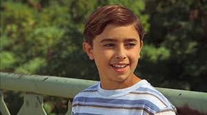 Cameron Bloomer's Instagram, Twitter & Facebook