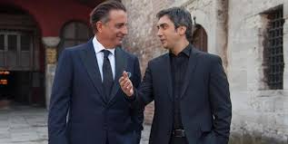Nagehan alçı ile kamuoyunda adnan hoca olarak bilinen adnan oktar arasındaki kavga devam ediyor. Necati Sasmaz Kimdir