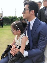 Collect, prince's new dress, forgive me. Mike He Celebrates White Valentine S Day With His Daughter Owhyes