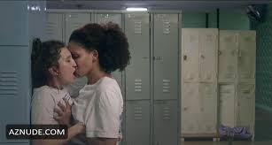 Browse Recent Lesbian Images - Page 46 - AZNude