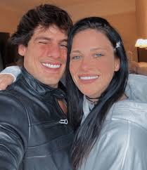 CHIARA junto a RENATO, disfrutando del afuera donde nunca se imaginó estar.  Miren sus últimas horas en la casa y NO te mostraron en  https://youtu.be/iJZb438Wxuw