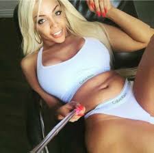 Brittany Fox Shemale | Anal Dream House