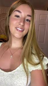 bella wilcox☀️☀️ (@bella.boo.spam0)