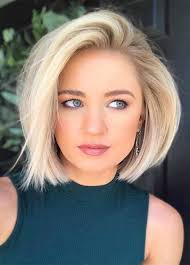 The hair framed around the face will perfectly compliment this face shape. 95 Inspirational Hottest Bob Haircuts Short Hair For Women 2020 Blonde Bob Haircut Thick Hair Styles Hair Styles