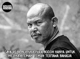 Uang memang tidak menjamin kebahagiaan seseorang tapi tak memiliki uang lebih. Kang Pipit Preman Pensiun Meninggal Dunia Warganet Ramai Unggah Berbagai Quotes Bijak Dari Almarhum
