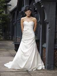More images for giraffe brautkleider » Hochzeit 2013 Geraffte Brautkleider Mit Volants Und Glitzer