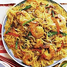 Nouilles Asiatiques Comme Au Resto Coup De Pouce Shrimp Recipes Healthy Recipes Chicken Dinner Recipes