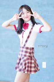 I O I Sejeong Steals Hearts With Her Bright Smile Kim Sejeong Kpop Girls Kim Doyeon