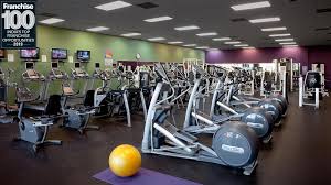 Anytime fitness is the world's largest 24 hour fitness club franchise, with over 3000 clubs and 1.3 million members throughout the world in over 20 countries. Innovator Of 24 Hrs Gym Anytime Fitness Listed Among The Top 100 Franchise Brands
