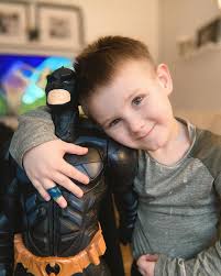 𝟐𝟎𝟐𝟒: 𝐰𝐞𝐞𝐤 𝟏.⁣ Last slide had me @tylerbwebb crying 😅😭 ⁣ 1.  Haulin' 🍑🍑😉 @uhaul ⁣ 2. The OGs⁣ 3. Lover boy⁣ 4. “I am Eli Bruce Wayne”  🦇⁣ 5. It's the