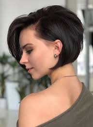 28 formas más populares de tener cabello castaño corto en 2024