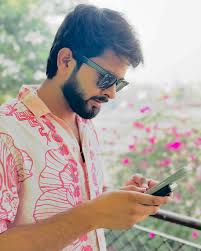 Vikrant Chauhan (@iam_vikrantchauhan) • Instagram photos and videos