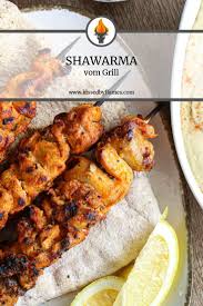 Shawarma Vom Grill Huhnerfleisch Auf Arabisch Kissedbyflames Com Rezept Arabische Gerichte Rezepte Arabisches Essen