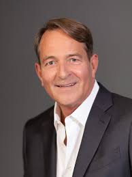 David Wayne Gowan Real Estate Associate in Greenbrae California