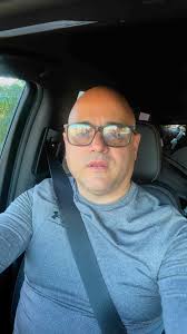 Otro excelente Artista y...