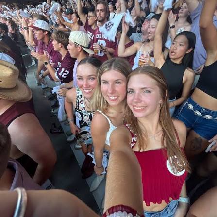 We love seeing our girls together and back in Kyle Field   #APPLYDARLINGS #GIGEM #TAMU25 #TAMU26 #TAMU27 #TAMU28 #AGGIES #TAMU # FOOTBALL