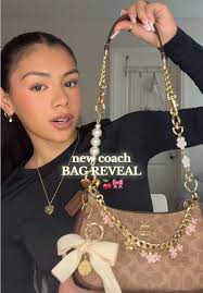 New Coach Bag Reveal: What's Inside This Stylish Handbag?