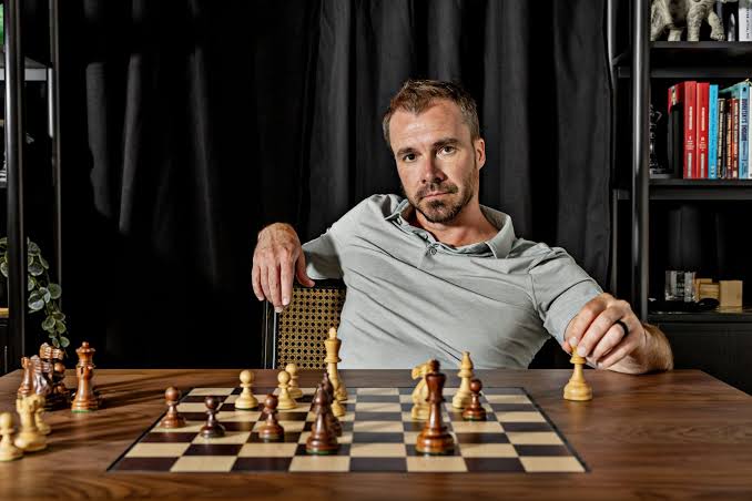 Chess.com cofounder says it took a pinch of delusion to bring the  traditional game online—and it's a 'requirement for every successful  entrepreneur'